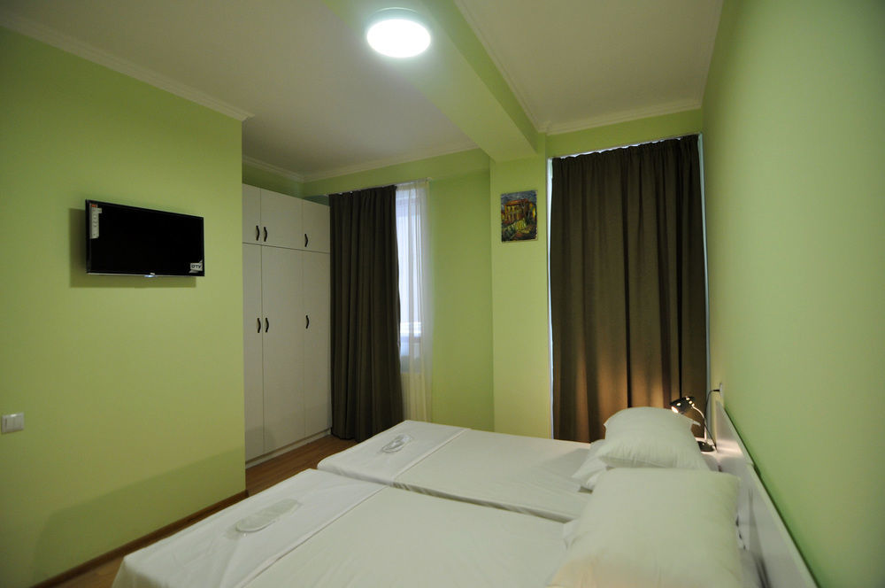 Hotel Vorontsov Tbilisi Buitenkant foto